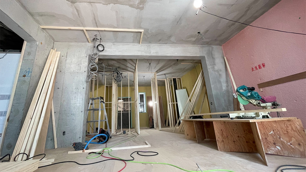 空間をゼロからつくるスケルトン工事